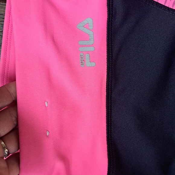 Fila & Marika Sport Workout Capri Leggings. Size Small - Picture 4 of 7